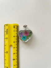 Load image into Gallery viewer, Corazón para Mamá Sterling Silver 925 Necklace Chain with Pendant