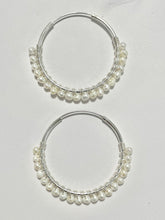 Load image into Gallery viewer, Sterling Silver 925 Pearls Hoop Earrings