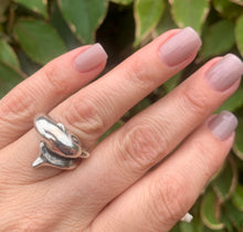 Load image into Gallery viewer, Dolphin Sterling Silver 925 Ring