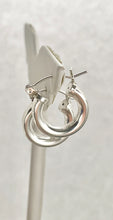 Load image into Gallery viewer, Sterling Silver 925 Small Hoops
