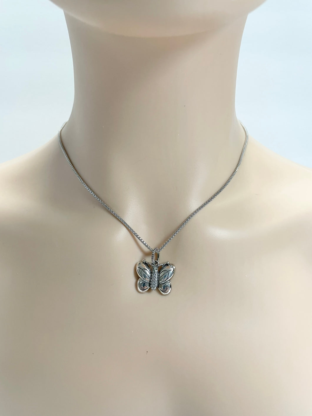 925 Sterling Silver Vintage Butterfly Necklace