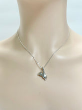 Load image into Gallery viewer, 925 Sterling Silver Whale Tail Necklace
