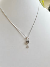 Load image into Gallery viewer, Sterling Silver 925 Key Necklace Chain 16’
