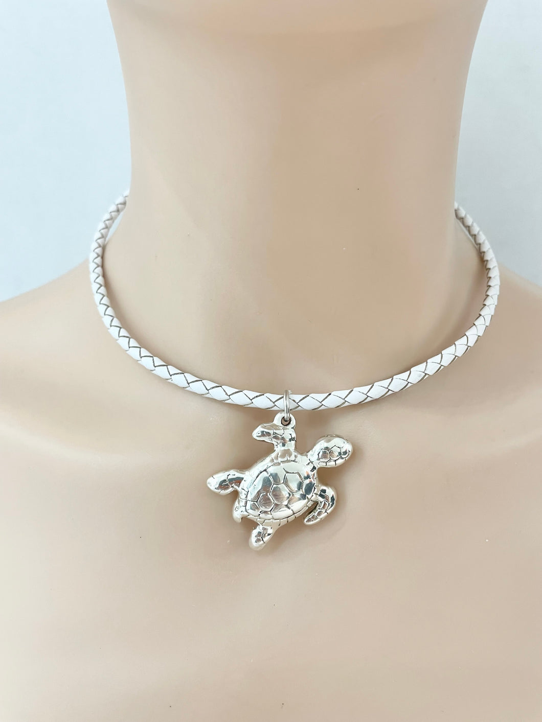 Sterling Silver 925 Turtle White Leather Necklace