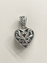 Load image into Gallery viewer, Sterling Silver 925 Reversible Agate Heart Pendant
