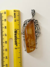 Load image into Gallery viewer, Sterling Silver 925 Amber Pendant with Chain 16’
