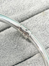 Load image into Gallery viewer, Sterling Silver 925 Lightweight Hollow Bangle with Hinged Clasp Bracelet
