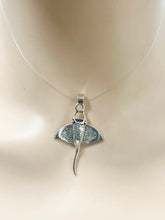 Load image into Gallery viewer, Sterling Silver 925 Stingray Moving Pendant
