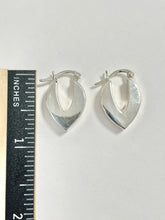 Load image into Gallery viewer, Sterling Silver 925 Hoops
