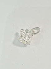 Load image into Gallery viewer, Sterling Silver 925 Crown Necklace 16”
