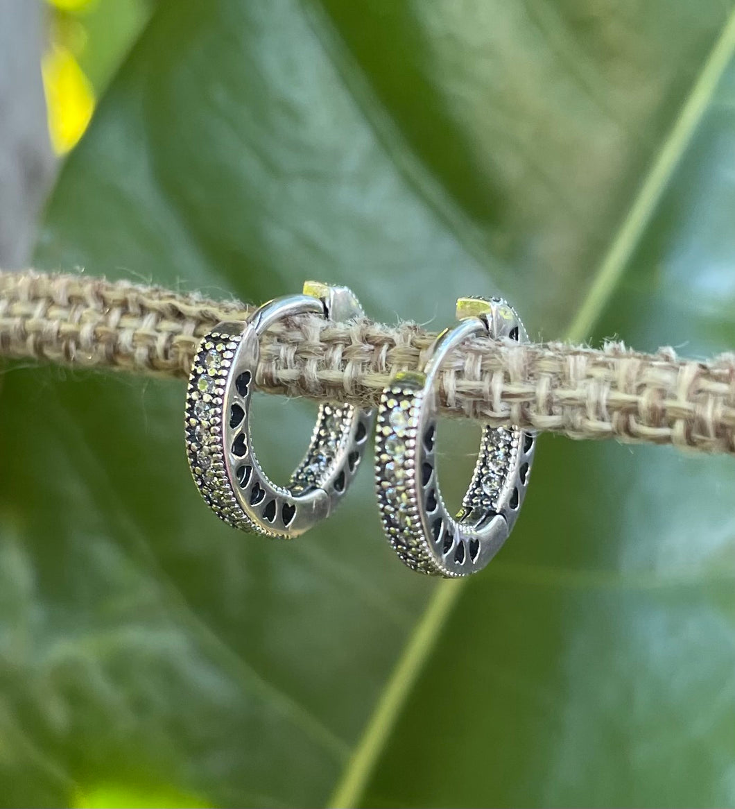 Hoop Earrings  in Sterling Silver Argollitas Pequeñas de Plata